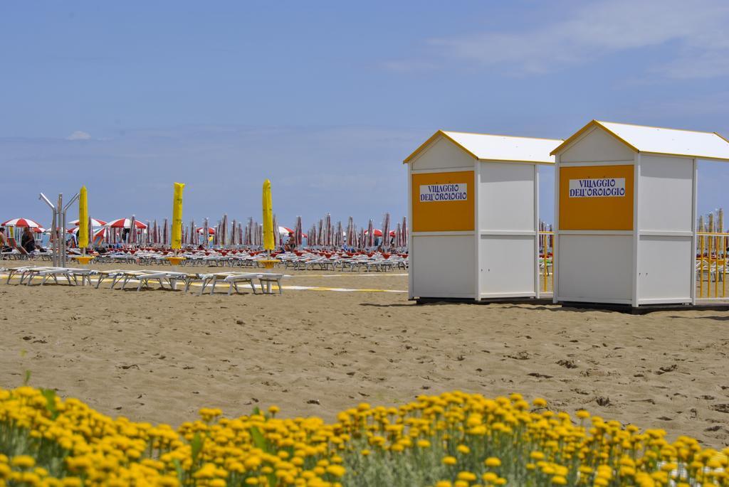 Residence Selenis Caorle Bagian luar foto