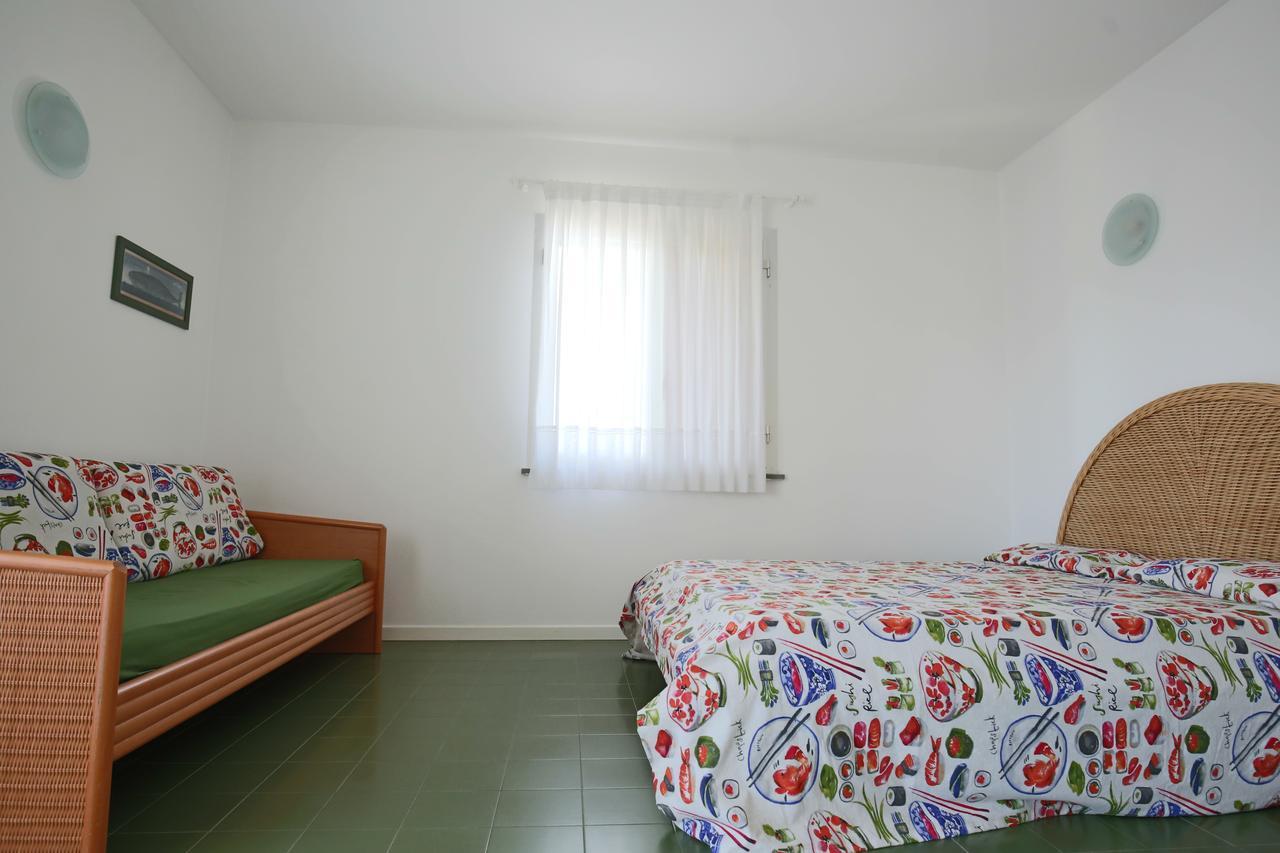Residence Selenis Caorle Bagian luar foto